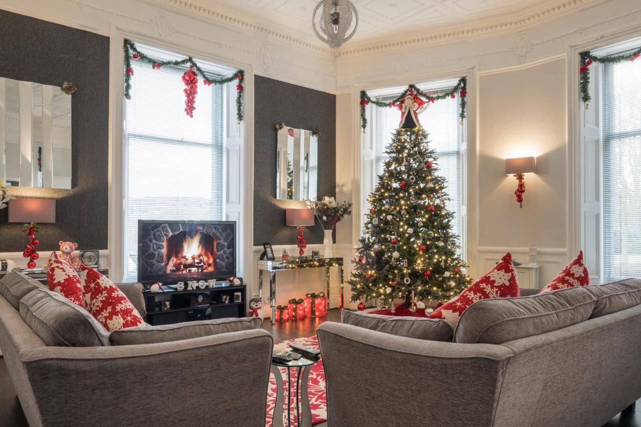 Marks At The Manor Luxury Riverside Apartments - Sleeps Up To 4, With Parking And Sky Tv Aberdeen Bagian luar foto